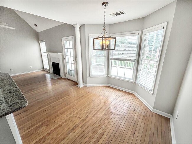 Building Photo - 2092 Drogheda Ln