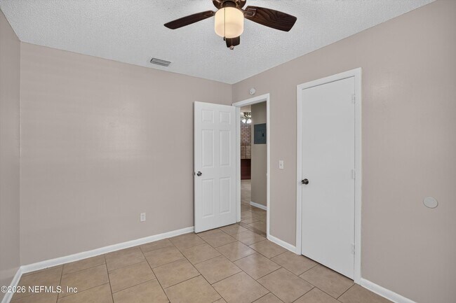 Building Photo - 8067 Parental Cir