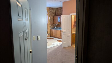 Building Photo - 60 N Main St