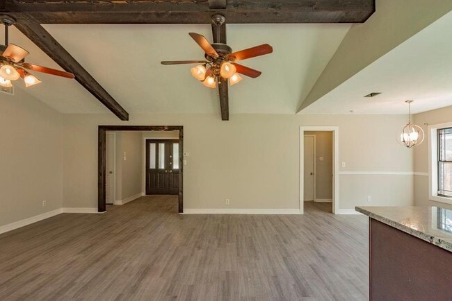 Building Photo - 39 Ginger Springs Pl