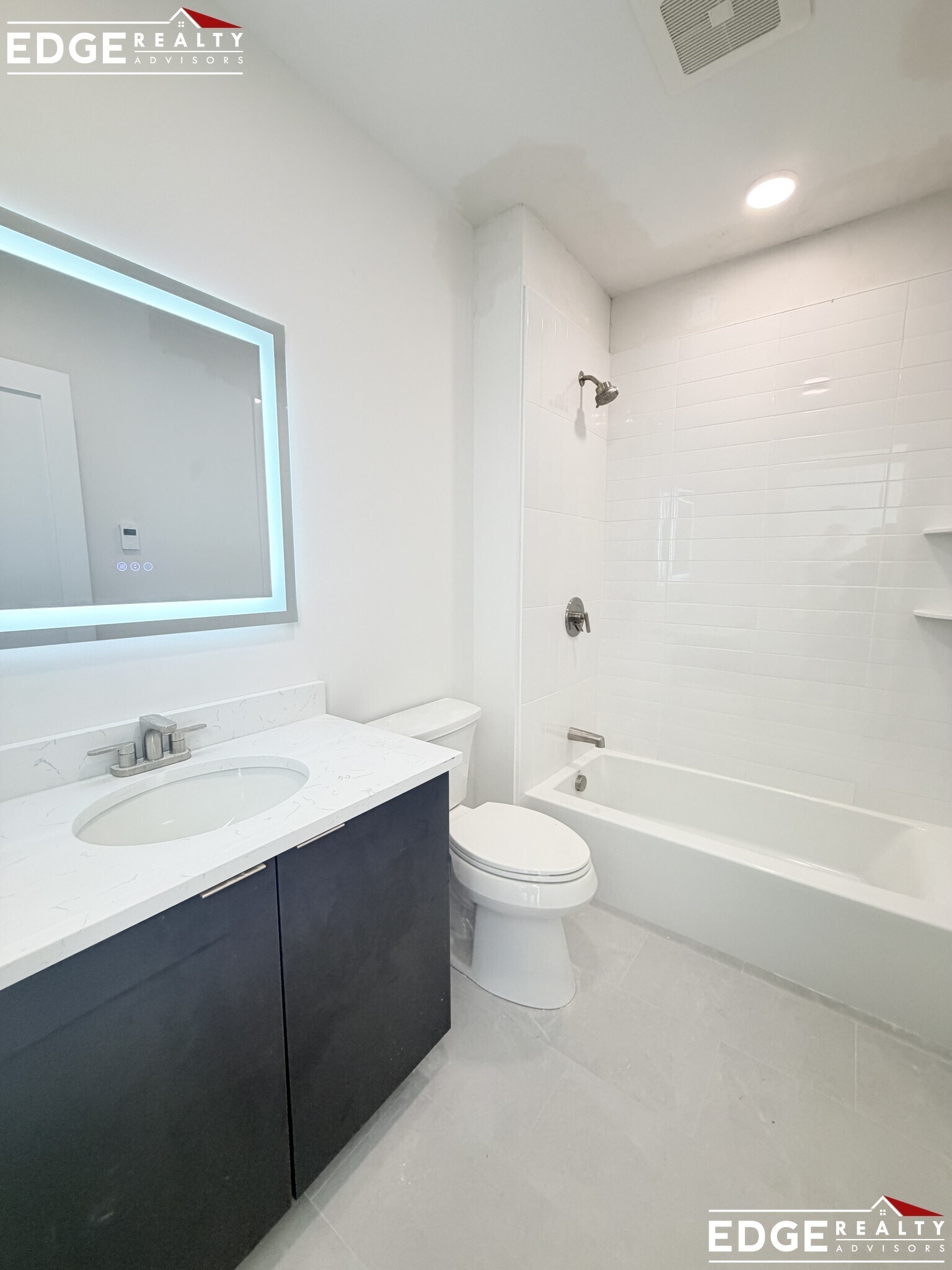 Building Photo - 58 Hichborn St