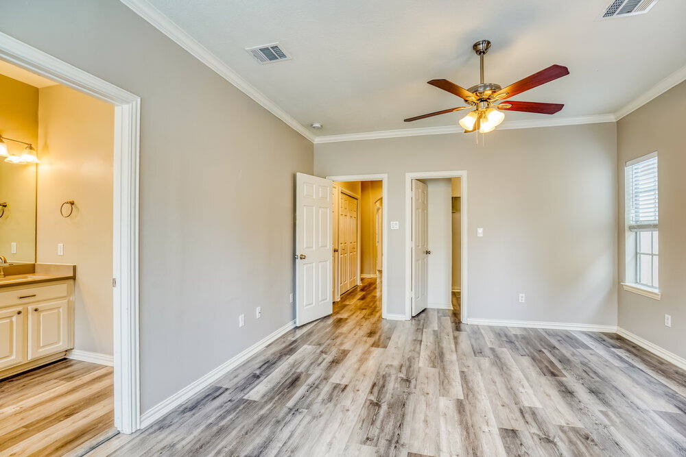 Building Photo - 7118 Turtle Lagoon Row