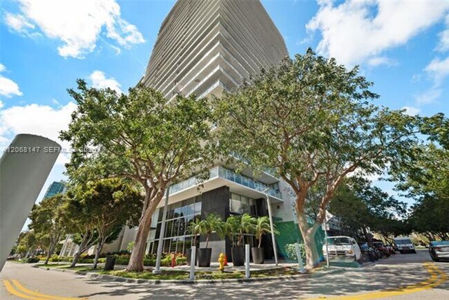 Building Photo - 3470 E Coast Ave
