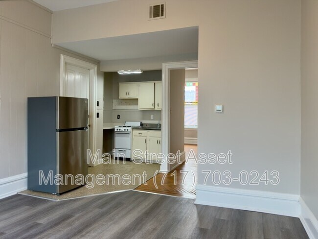 Building Photo - 2011 N 3rd St