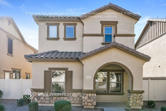 Building Photo - 5858 E Hoover Ave