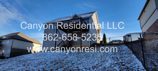 Building Photo - 7451 Pfizer Dr
