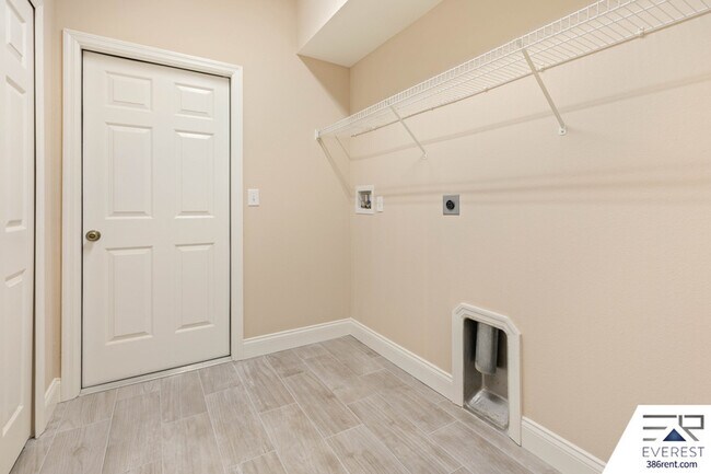 Building Photo - 23 Bruning Ln