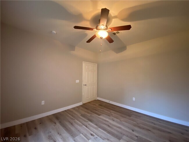 Building Photo - 5250 S Rainbow Blvd