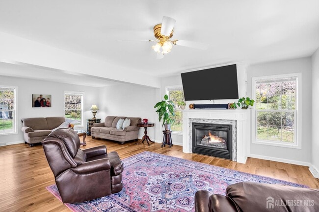 Building Photo - 108 Miller Ave