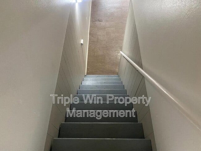 Building Photo - 14655 Fox Manor Dr