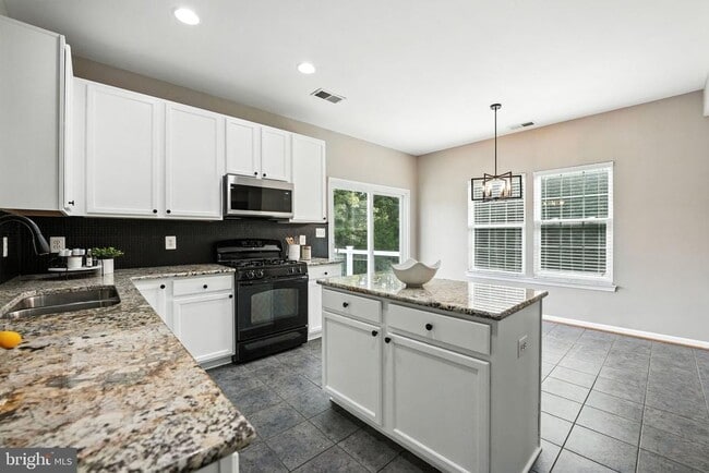 Building Photo - 2804 Piper Glenn Ct