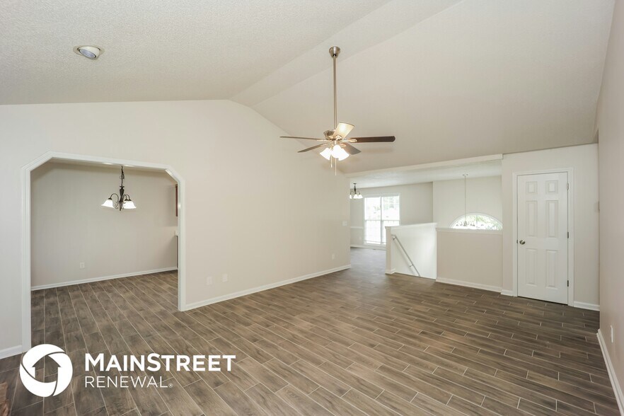 Building Photo - 209 Bethnal Way