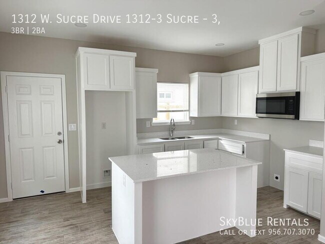 Building Photo - 1312 W Sucre Dr