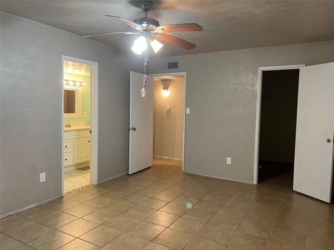 Building Photo - 17431 Northern Star Dr