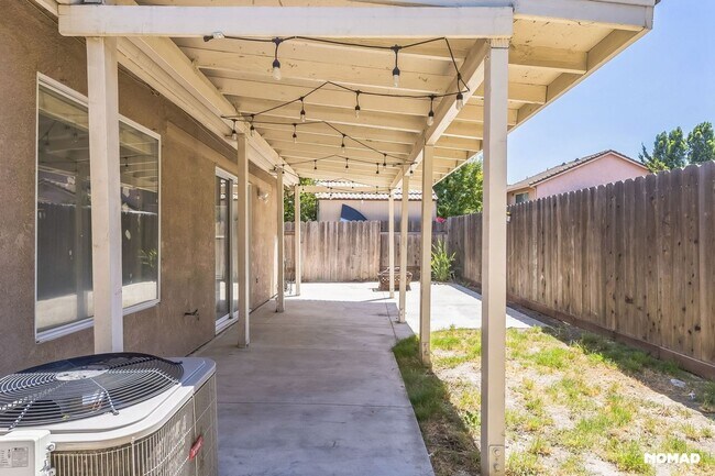 Building Photo - Discover unrivaled Quality & Community in ...