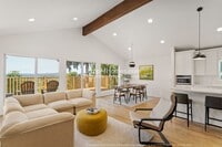 Building Photo - Mid-Century Modern Three Bedroom in Happy Valley!