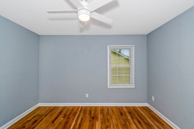 Building Photo - 2019 Knight Ct SE
