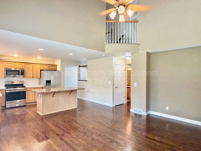 Building Photo - 2825 Dristol Dr