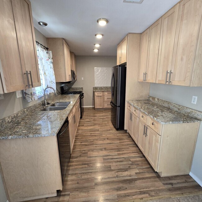 Building Photo - 11600 Atlantic City Ave NE