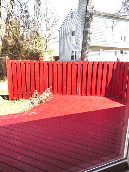 Building Photo - 9578 Landbreeze Row