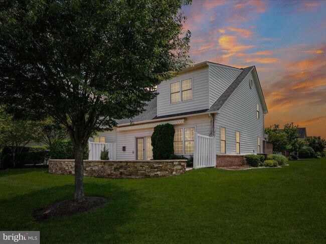 Building Photo - 44322 Stableford Square