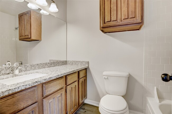 Building Photo - 2601 S Braeswood Blvd