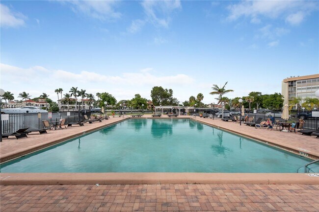 Building Photo - 601 Three Islands Boulevard