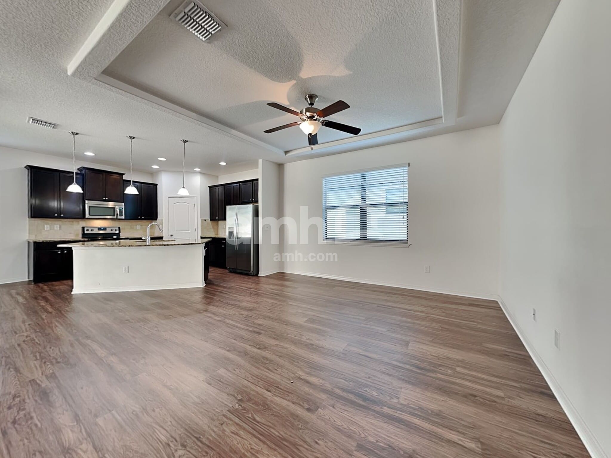 Building Photo - 11870 Thicket Wood Dr