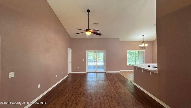 Building Photo - 10 Bellis Ct