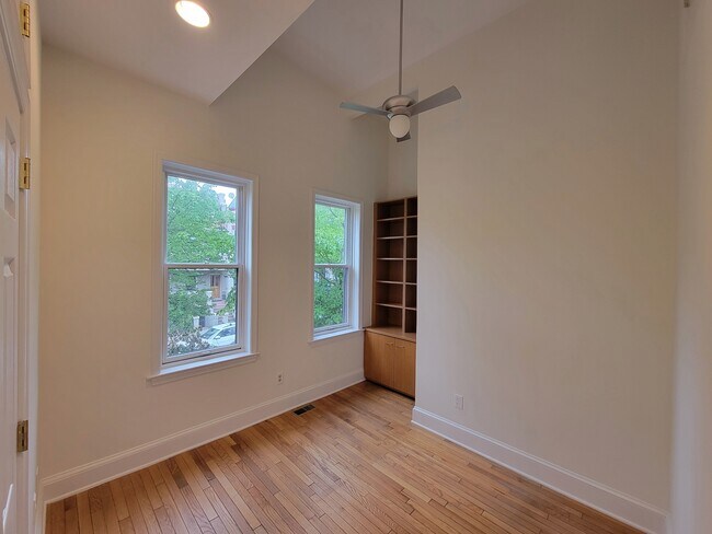 Building Photo - 255 10th St NE