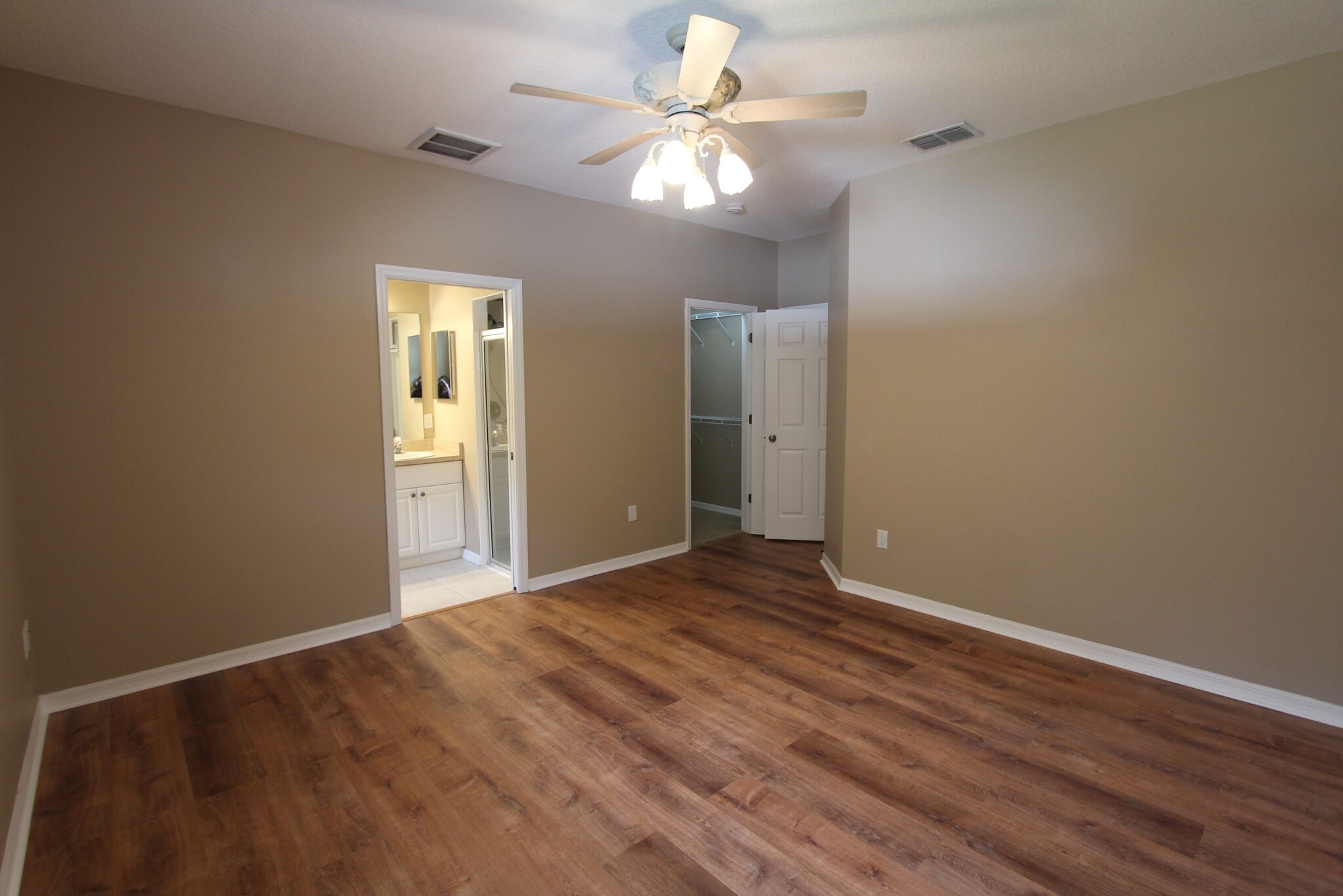 Master bedroom - 37410 Picketts Mill Ave