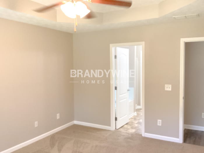 Building Photo - 60 Pine Shadow Cir