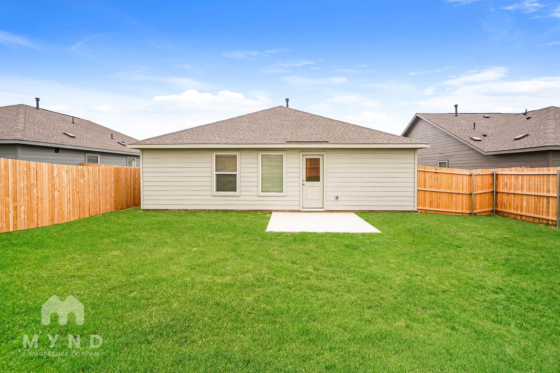 Building Photo - 2656 Mistwood Dr