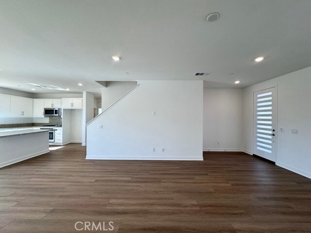 Building Photo - 30769 Valley
