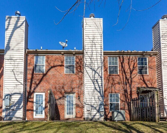 Building Photo - 3838 Nadia Ln