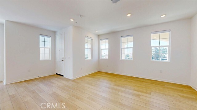 Building Photo - 8421 Gabrielino Ct