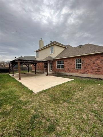 Building Photo - 3310 Silver Oaks Dr