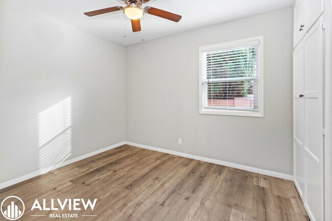 Building Photo - *NEW MOVE-IN SPECIAL | $1000 OFF FIRST MON...