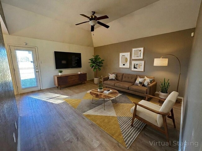 Building Photo - 3411 Warfield Dr