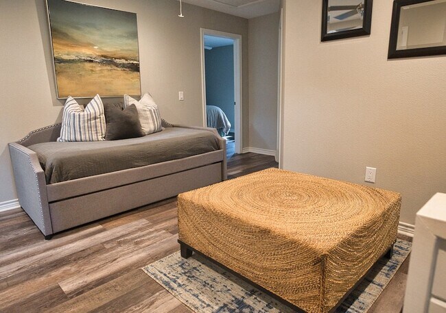 Building Photo - 1288 County Rd 297