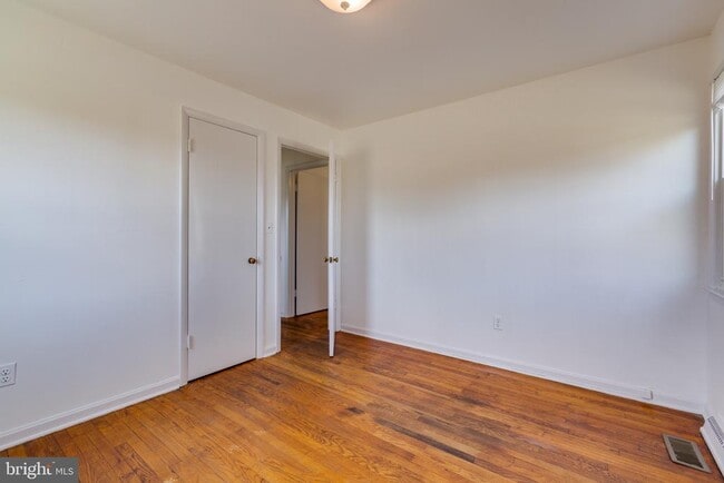 Building Photo - 4297 Lunceford Ln