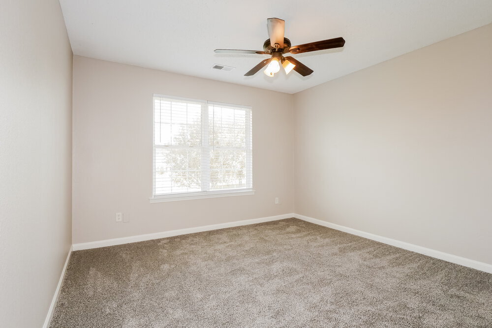 Building Photo - 7335 Red Maple Dr