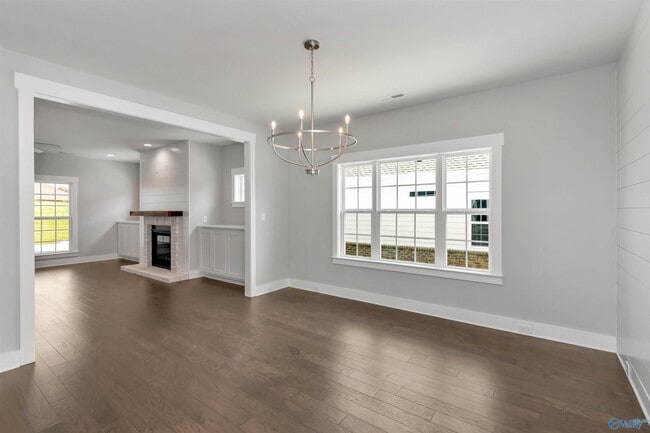Building Photo - 113 Marlbrook Dr