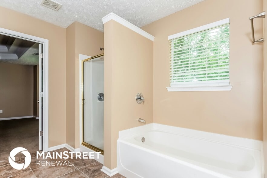 Building Photo - 410 Concord Cir