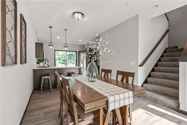 Building Photo - 10280 3rd St NE