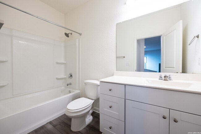 Building Photo - 14423 Bonito Loop