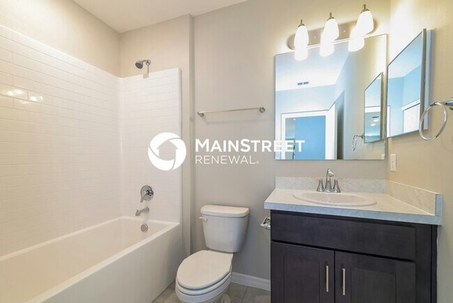 Building Photo - 3 Bedroom Pet-Friendly Home in DAVENPORT, ...
