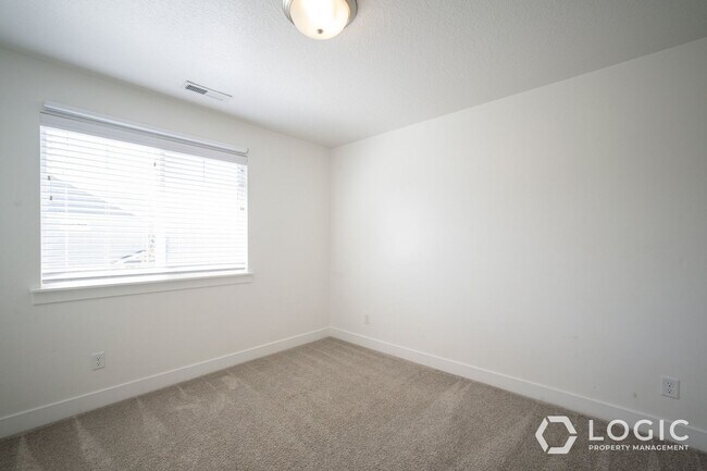 Building Photo - 3704 W 2380 N