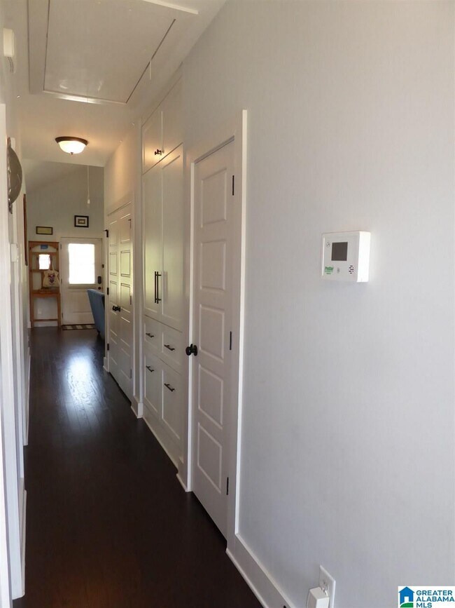 Building Photo - 2865 Montevallo Park Rd