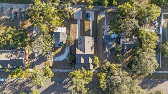 Building Photo - 115 E Broad St